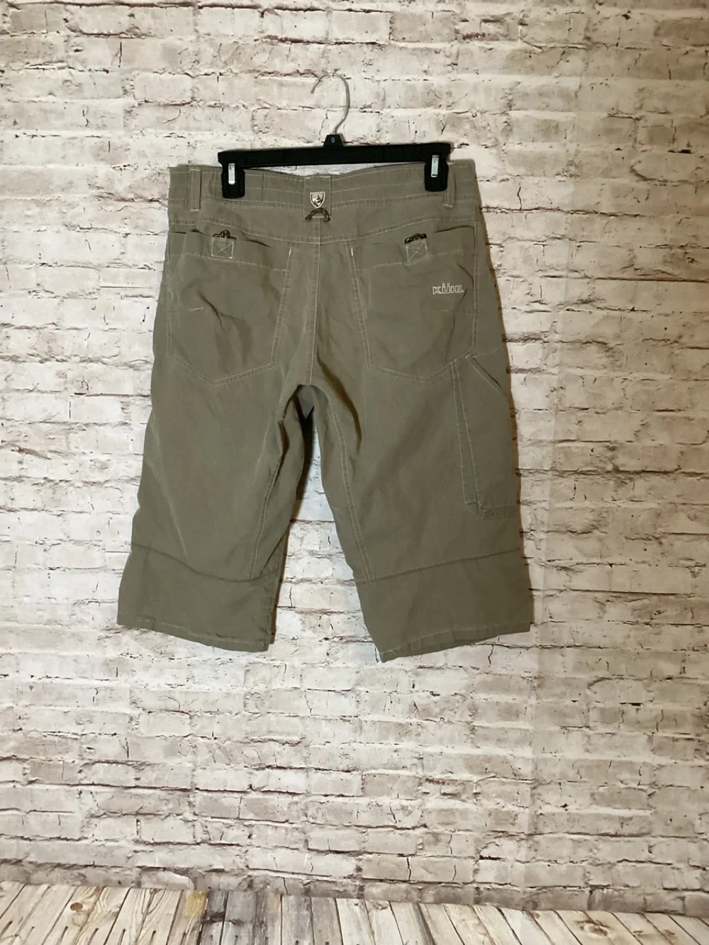 Kuhl men’s khaki Cargo shorts